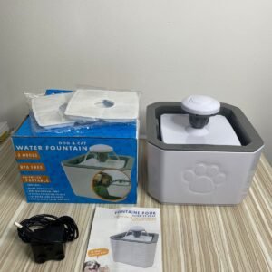 Fuente Bebedero Eléctrico para Mascotas 2,4 L